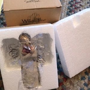 Willow tree angel new in box… still wrapped… wonderful gift or keepsake.